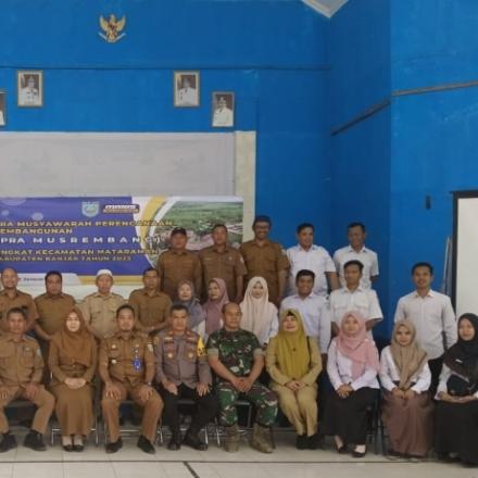 PAMBAKAL GUNUNG ULIN HADIRI RAPAT PRA MUSRENBANG TINGKAT KECAMATAN MATARAMAN